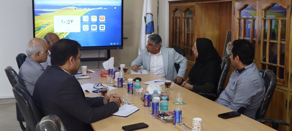 نشست مشترک پژوهشکده اکولوژی خلیج فارس و دریای عمان با گروه صنعتی گرگیج برگزار شد